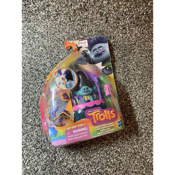 Dreamworks Trolls Branch's Dunk the Grump Playset - Picture 5 of 5